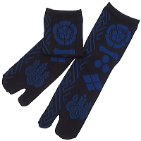 お祭り！和柄足袋ソックス！クルー丈！紗綾型家紋 (黒×青）